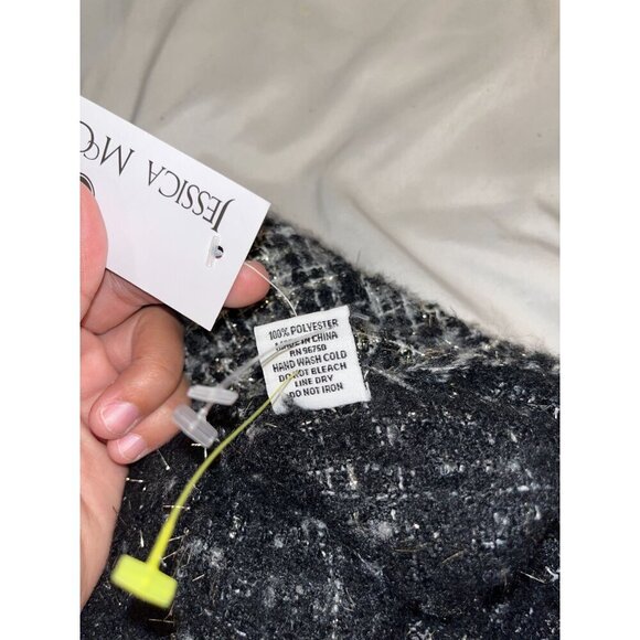 NWT jessica McClintock Wrap SHAWL Metallic plaid with Fringe ultra soft One Size - Picture 7 of 8